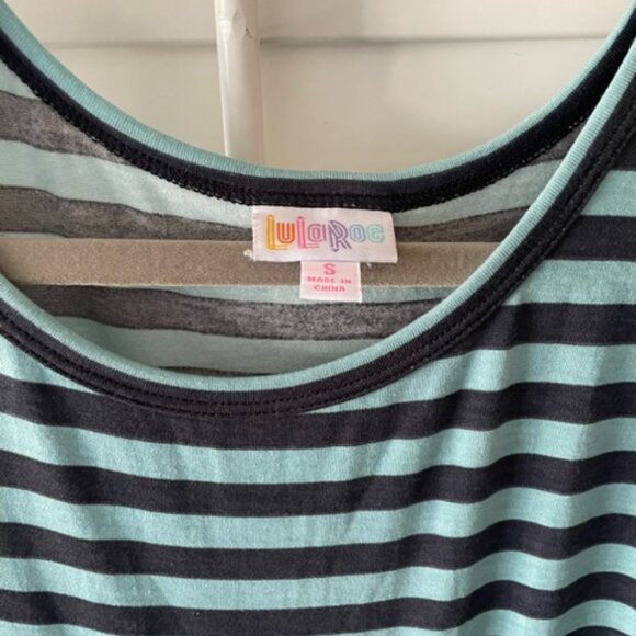 LuLaroe Georgia Dress - Picture 2 of 2